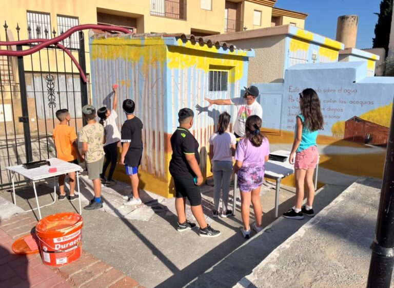 CULTURA | MOSAICO DEL ARTISTA CARLOS JEREZ Y LOS ALUMNOS DEL CEIP FEDERICO GARCIA LORCA -Fuente Vaqueros