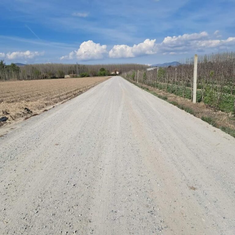 MANTENIMIENTO | ARREGLO DE CAMINOS RURALES -Fuente Vaqueros