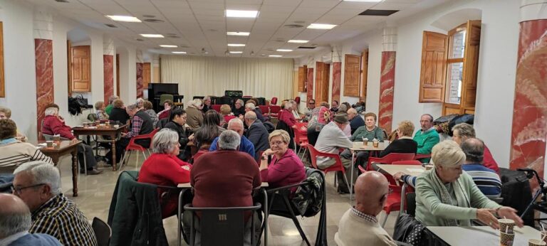 OCIO | LA ASOCIACIÓN CULTURAL DE MAYORES DE FUENTE VAQUEROS CELEBRA SAN VALENTÍN EN EL CENTRO DE ESTUDIOS LORQUIANOS-Fuente Vaqueros