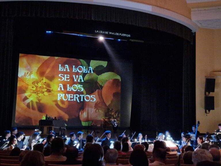 CULTURA | LA ZARZUELA «LA LOLA SE VA A LOS PUERTOS», TODO UN ÉXITO EN EL TEATRO MUNICIPAL-Fuente Vaqueros