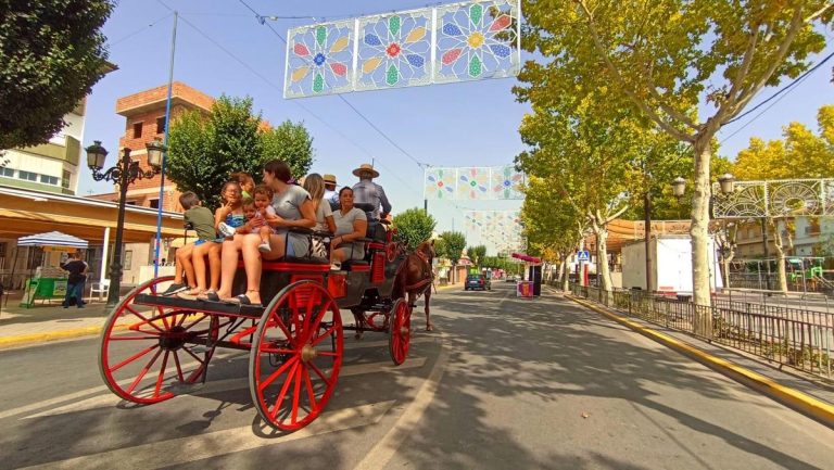 FIESTAS | PASEOS EN COCHE DE CABALLOS FERIA FUENTE VAQUEROS 2024-Fuente Vaqueros