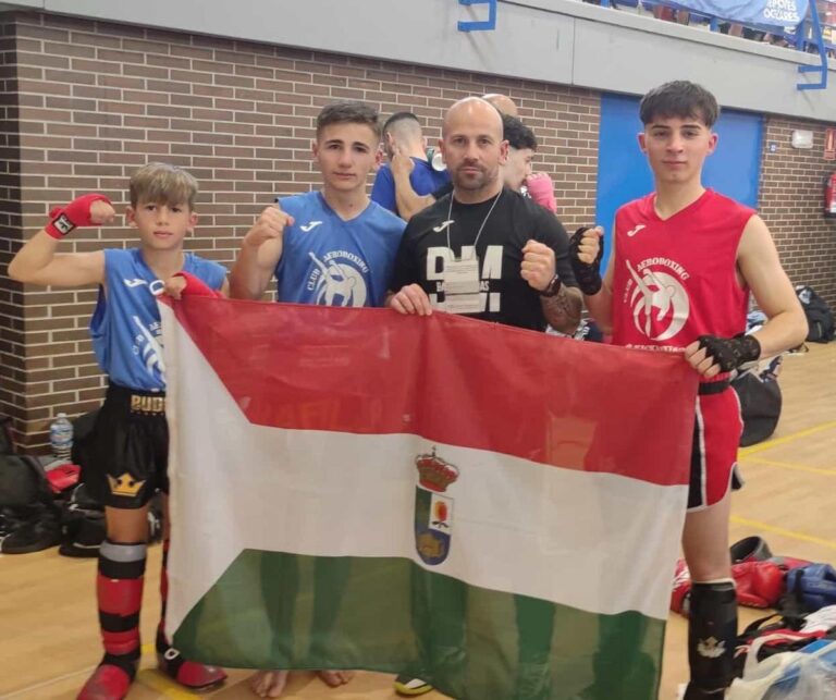 DEPORTES | CAMPEONATO DE ANDALUCIA DE KICK BOXING EN OGIJARES-Fuente Vaqueros