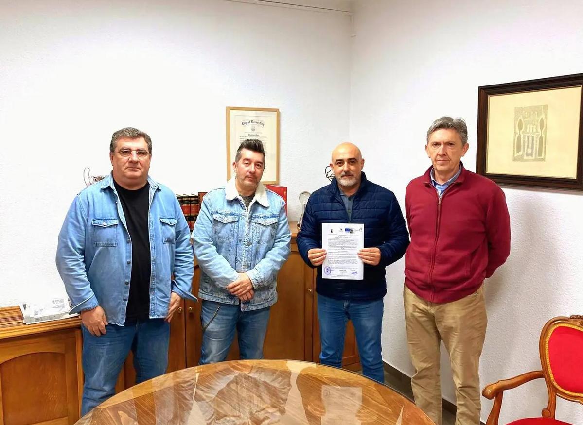 INSTALACION DE PLACAS FOTOVOLTAICAS DE AUTOCONSUMO-Fuente Vaqueros