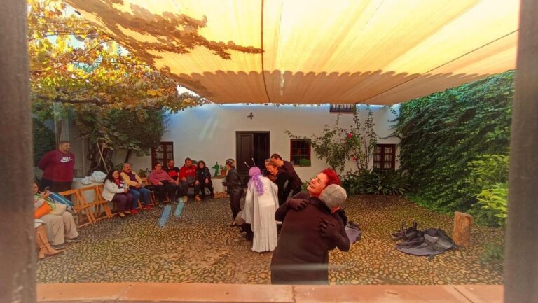 Las VISITAS TEATRALIZADAS siguen latiendo con fuerza en el Museo Casa Natal FGL-Fuente Vaqueros