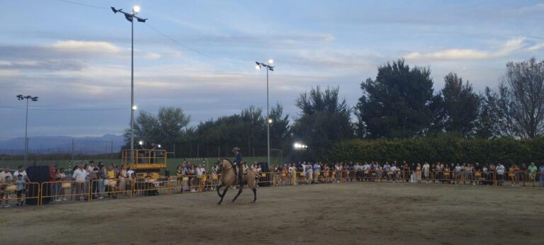 FIESTAS | ESPECTACULO DE DOMA ECUESTRE FERIA DE FUENTE VAQUEROS 2025-Fuente Vaqueros