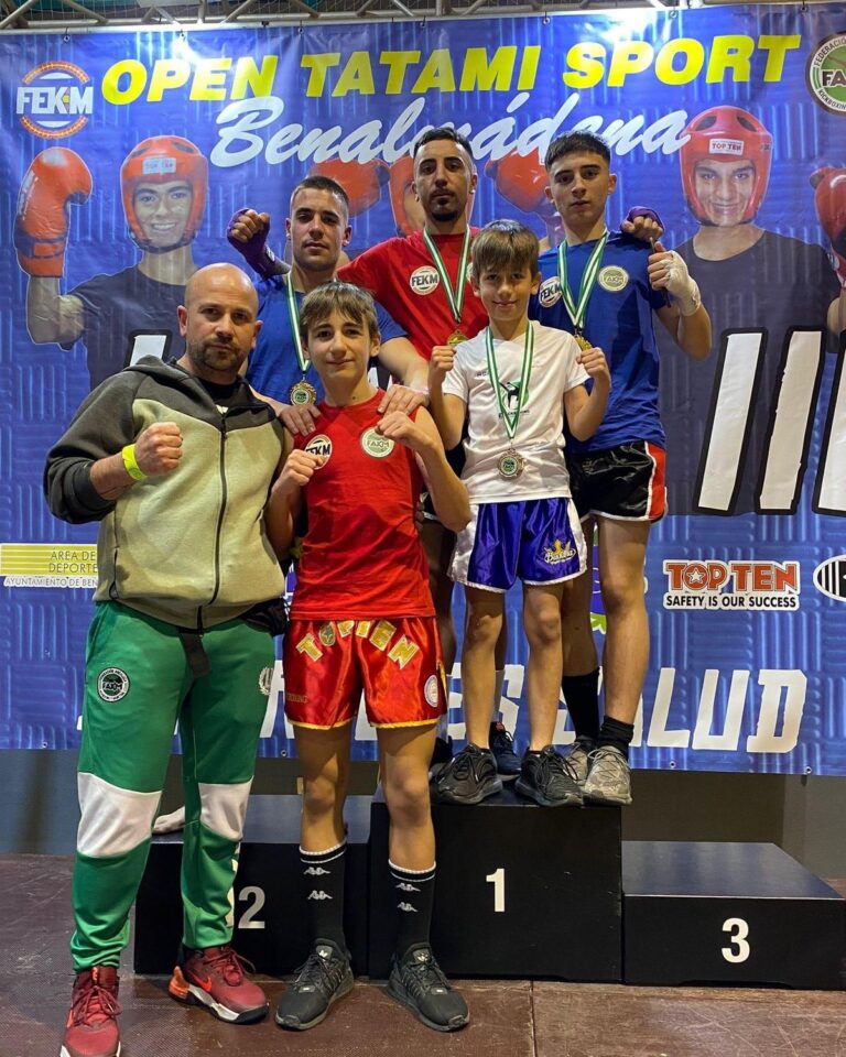 DEPORTES | LA ESCUELA MUNICIPAL DE KICK BOXING DE FUENTE VAQUEROS- CLUB AEROBOXING, ACUDIÓ AL CAMPEONATO OPEN NACIONAL COSTA DE SOL-Fuente Vaqueros