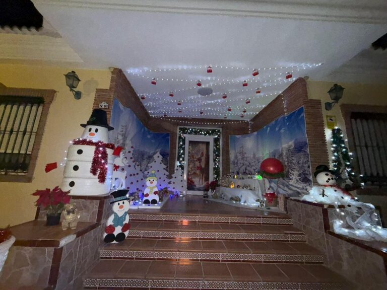 FIESTAS | PREMIOS CONCURSO DE FACHADAS ESCAPARATES Y BELENES NAVIDAD 2024-Fuente Vaqueros