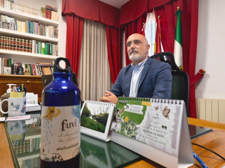 CULTURA | COMISIÓN NACIONAL CONMEMORACIÓN GENERACIÓN 27-Fuente Vaqueros