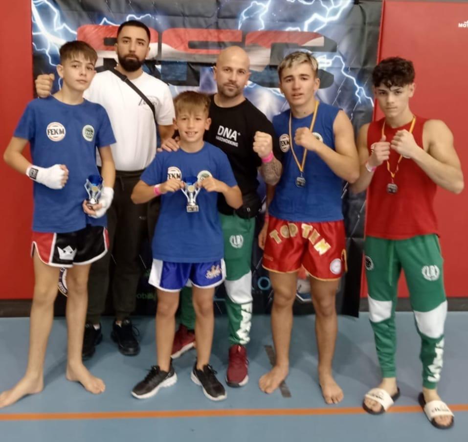 DEPORTES | LA ESCUELA MUNICIPAL DE KICK BOXING DE FUENTE VAQUEROS EN EL TORNEO ANUAL FRC 10-Fuente Vaqueros