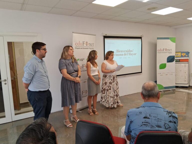 EDUCACION | JORNADA EDUCACION FINANCIERA POR EDUFINET-Fuente Vaqueros