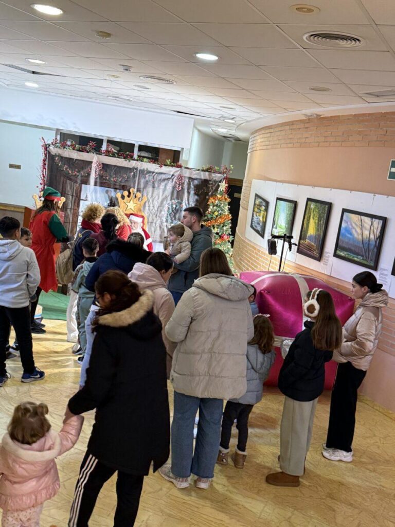 NAVIDAD | ENTREGA DE CARTAS A PAPA NOEL-Fuente Vaqueros