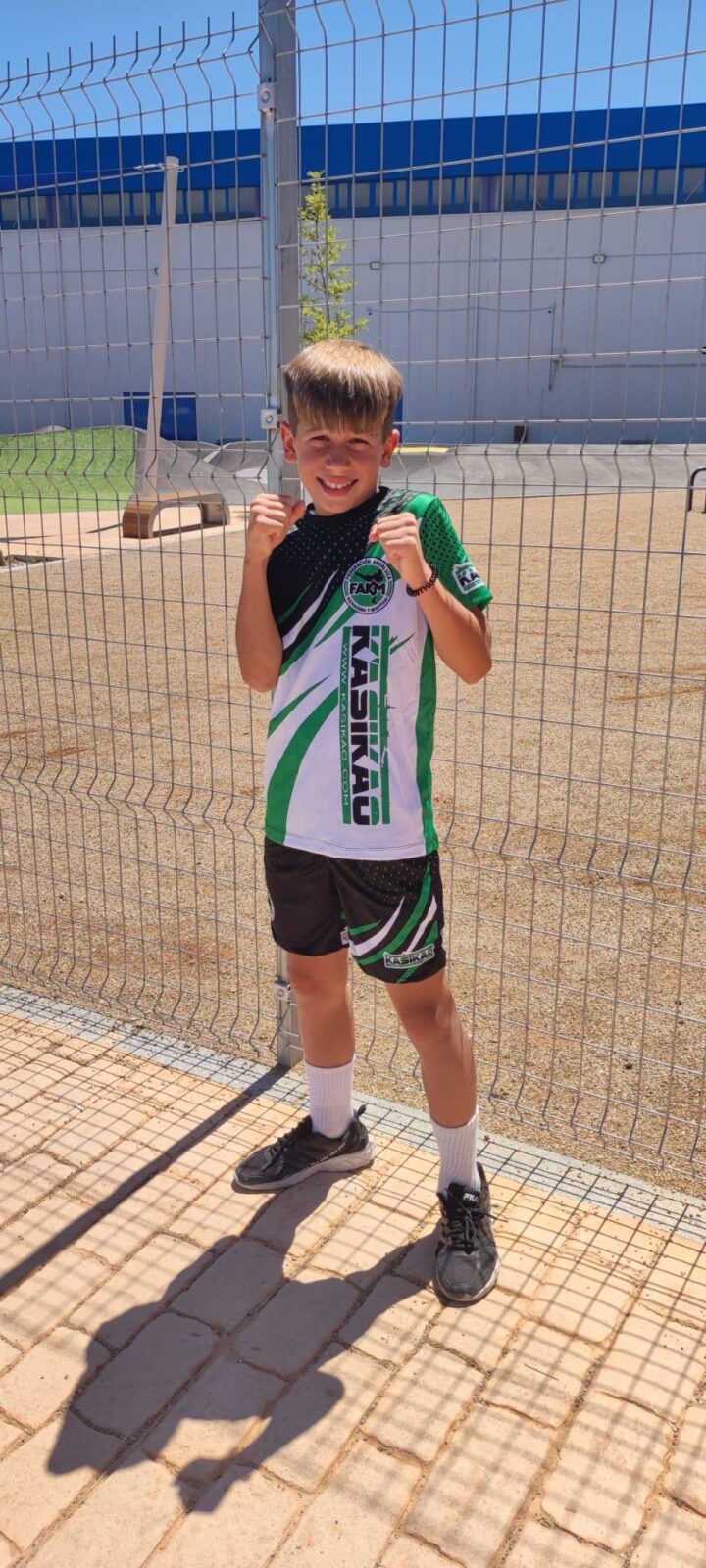 DEPORTES | ALFONSO MARTIN SORIANO SELECCIONADO PARA EL CAMPEONATO DE ESPAÑA KICK BOXING-Fuente Vaqueros