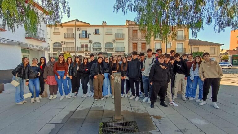 TURISMO | VISITA DE LOS ALUMNOS DEL IES HIPONOVA DE MONTEFRIO -Fuente Vaqueros