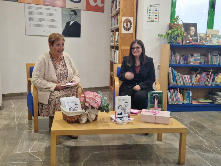 CULTURA | PRESENTACIÓN DEL LIBRO "PACO MERT ENTERITO" -Fuente Vaqueros