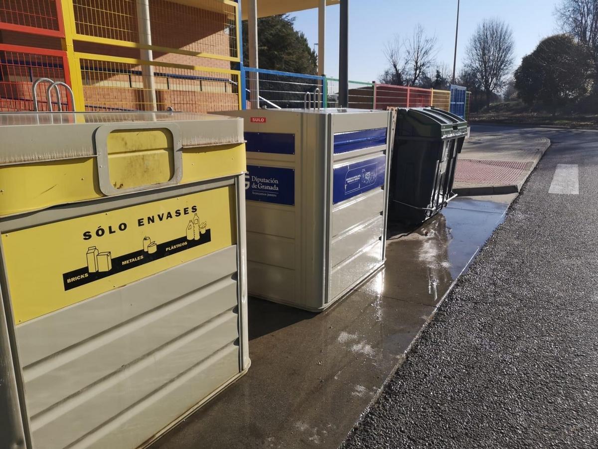 MANTENIMIENTO | LIMPIEZA CONTENEDORES-Fuente Vaqueros