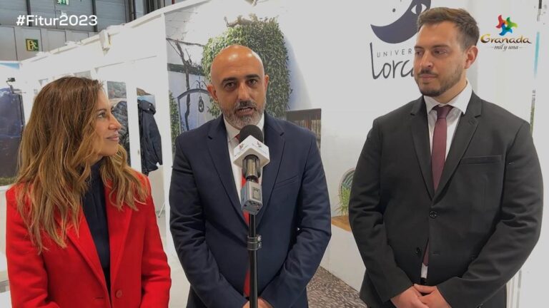 TURISMO | ENTREVISTA DEL PATRONATO PROVINCIAL DE TURISMO AL ALCALDE DE FUENTE VAQUEROS EN FITUR 2023-Fuente Vaqueros