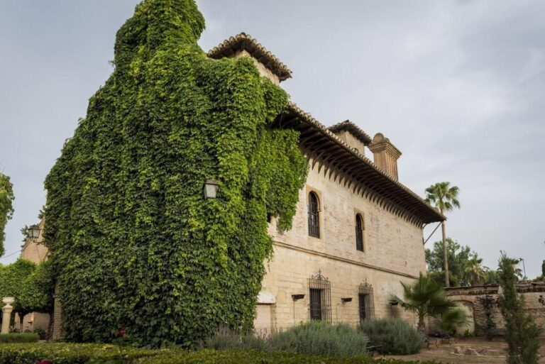 INSCRIPCIONES PRIMERA VISITA GUIADA AL PALACIO DE LA CASA REAL DOMINGO 2 DE FEBRERO-Fuente Vaqueros