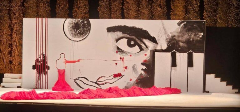 CULTURA | VISITA DE LOS VECINOS DE FUENTE VAQUEROS A LOS JARDINES DEL GENERALIFE-Fuente Vaqueros